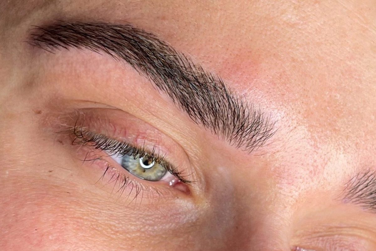 MICROBLADING